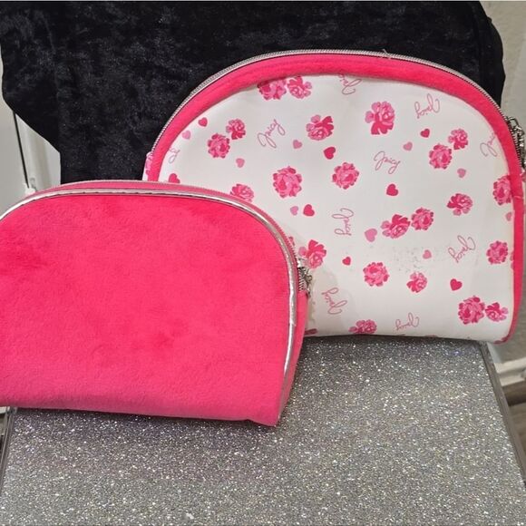Juicy Couture Signatute Logo Floeal/Velour Cosmetic Bag Set - Picture 7 of 8